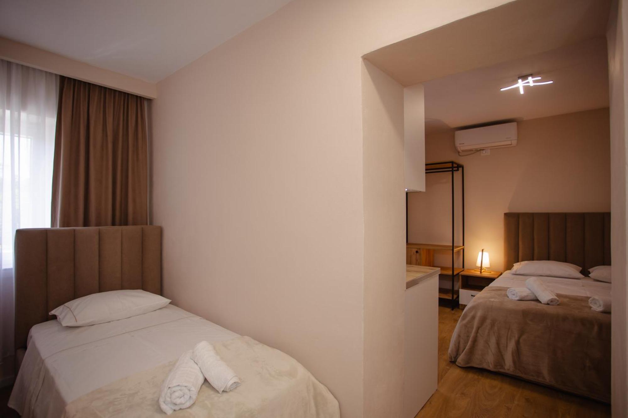 City Center Studio Apartments Shkodra Exterior foto