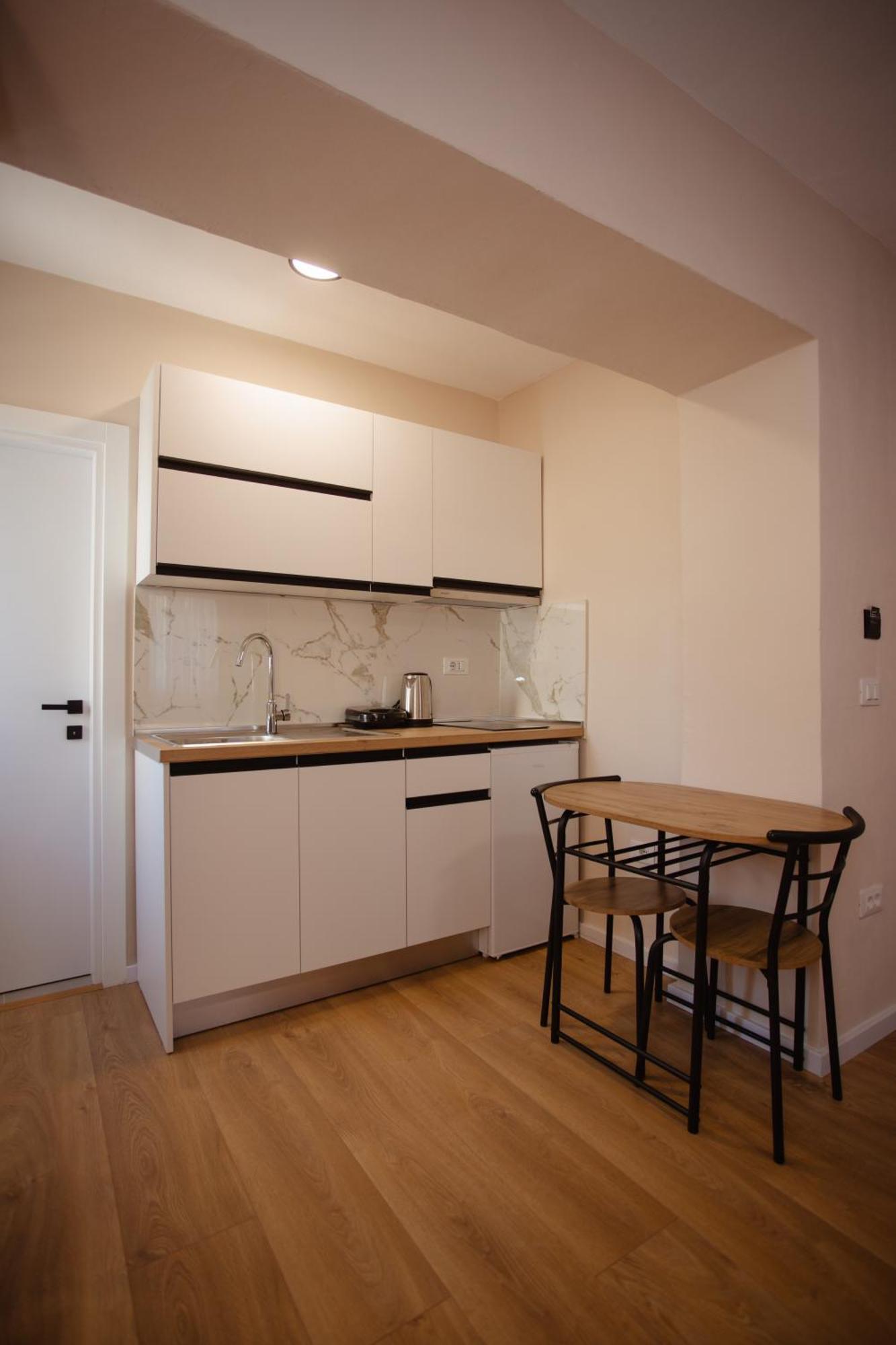 City Center Studio Apartments Shkodra Exterior foto