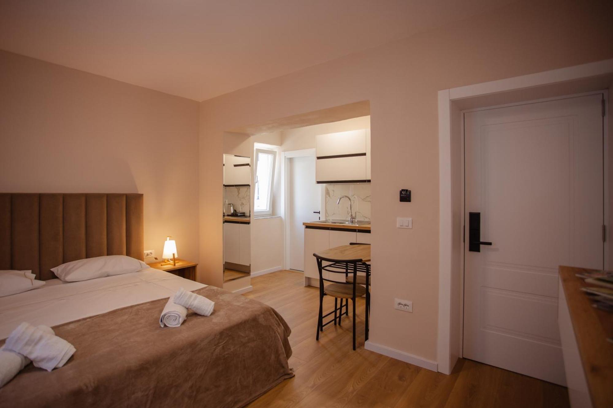 City Center Studio Apartments Shkodra Exterior foto