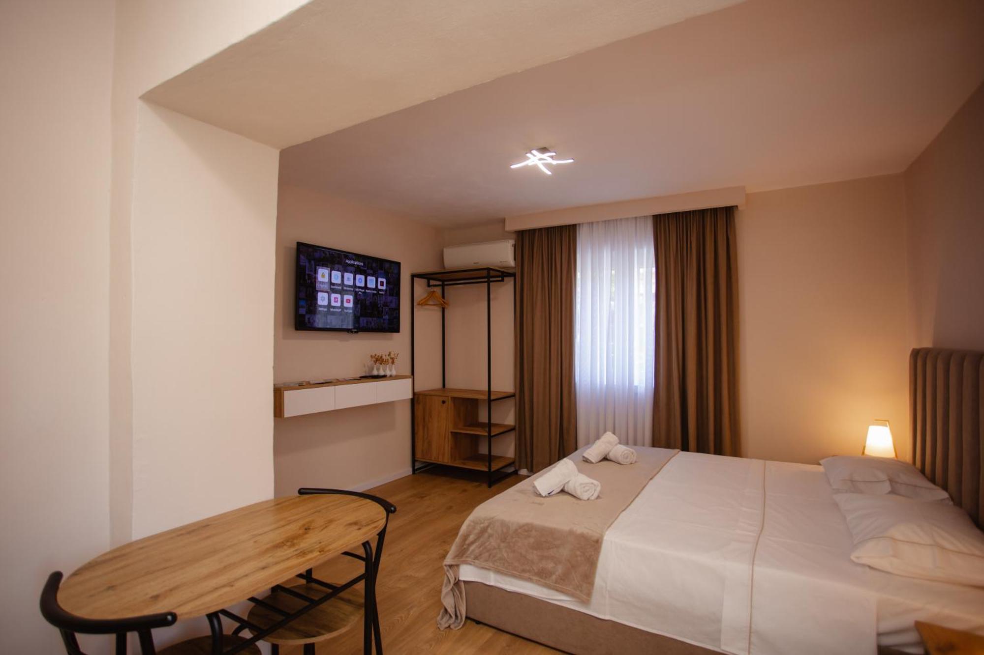 City Center Studio Apartments Shkodra Exterior foto